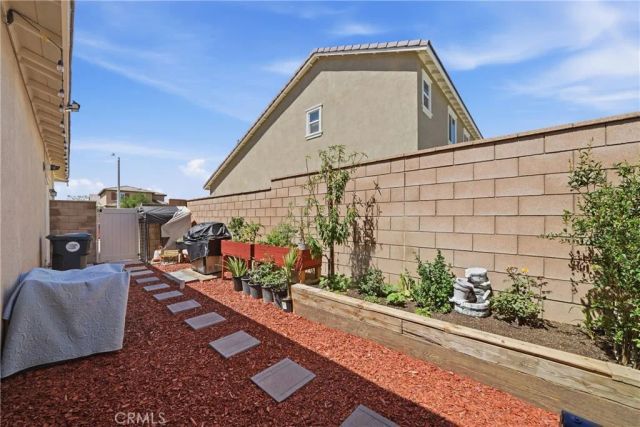 13070 Sierra Madre Court, Victorville, CA 92394