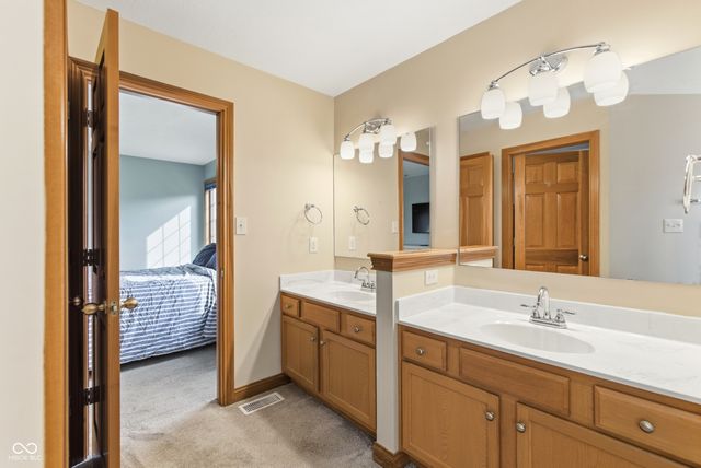 2937 Abbotsbury Court, Greenwood, IN 46143