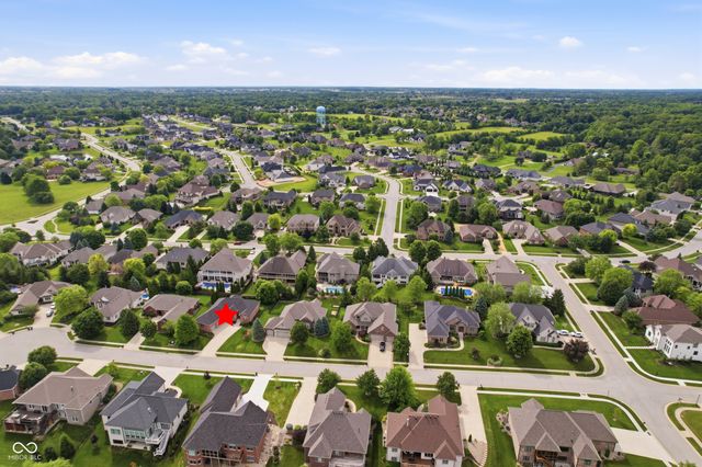 2937 Abbotsbury Court, Greenwood, IN 46143
