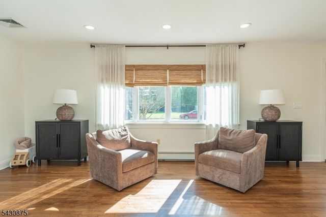 18 Evergreen Dr, Lincoln Park Boro, NJ 07035