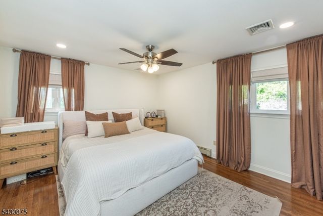 18 Evergreen Dr, Lincoln Park Boro, NJ 07035