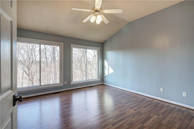 47 Cliffhanger Point, Euharlee, GA 30145