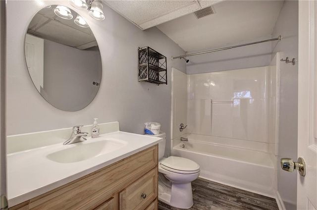 47 Cliffhanger Point, Euharlee, GA 30145