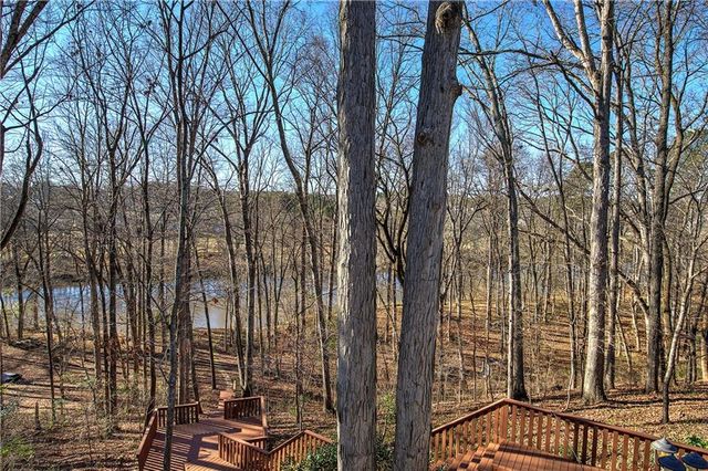 47 Cliffhanger Point, Euharlee, GA 30145