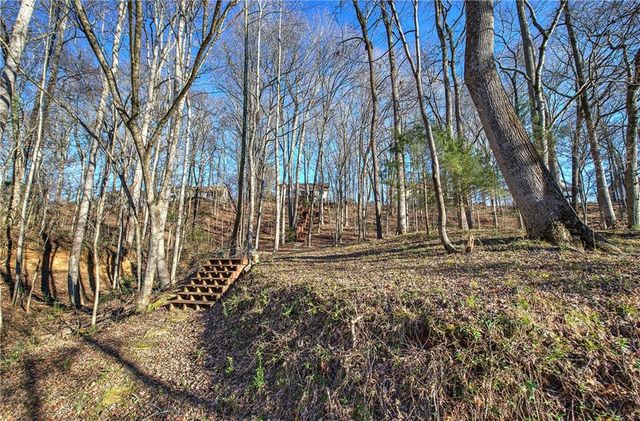 47 Cliffhanger Point, Euharlee, GA 30145