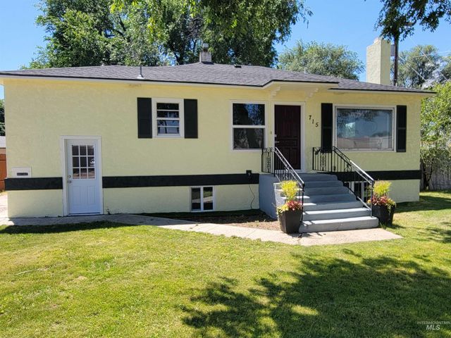 715 E Lincoln Ave, Nampa, ID 83686