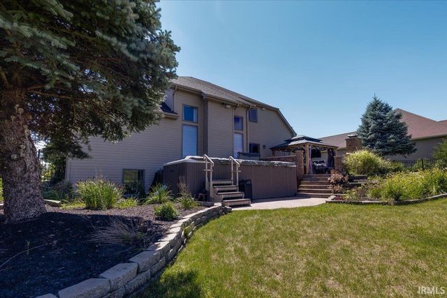 12004 Fairway Winds Court, Fort Wayne, IN 46814