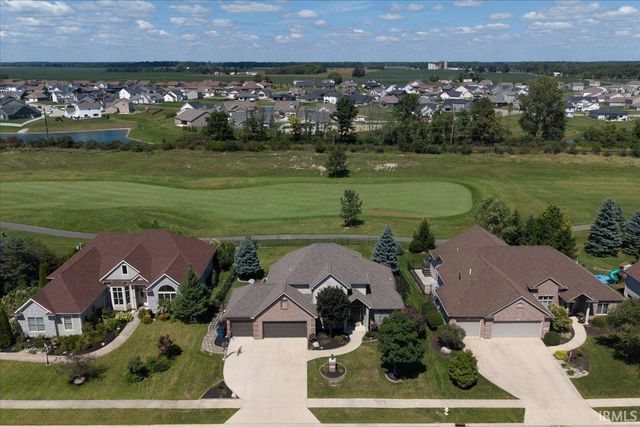 12004 Fairway Winds Court, Fort Wayne, IN 46814