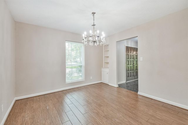 316 Saint Cloud Drive, Friendswood, TX 77546