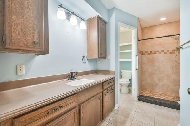 316 Saint Cloud Drive, Friendswood, TX 77546