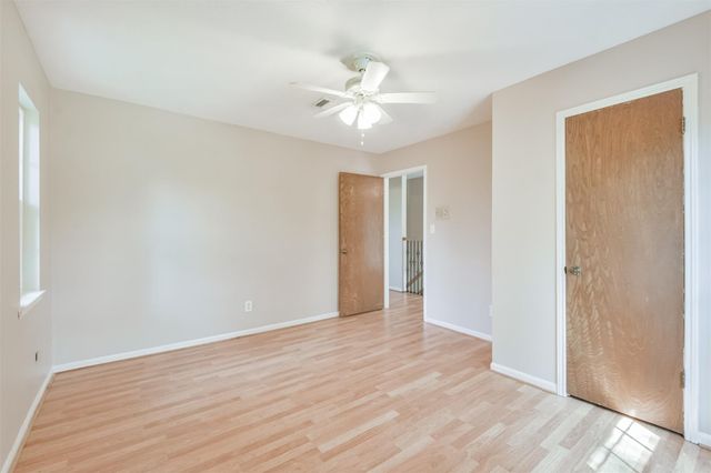 316 Saint Cloud Drive, Friendswood, TX 77546