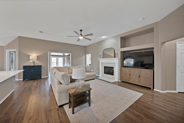 428 Rainforest Court, Murphy, TX 75094