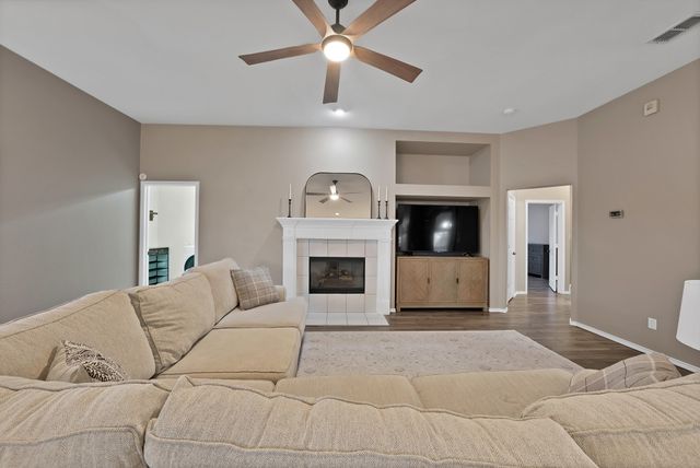 428 Rainforest Court, Murphy, TX 75094