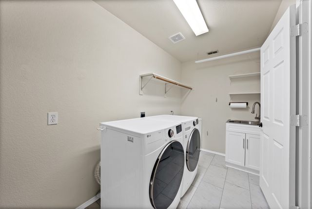 428 Rainforest Court, Murphy, TX 75094