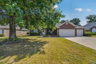 5033 SE Patriot Park Drive, Owens Cross Roads, AL 35763