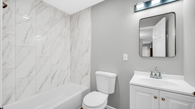 3415 W 47th Avenue, Gary, IN 46408