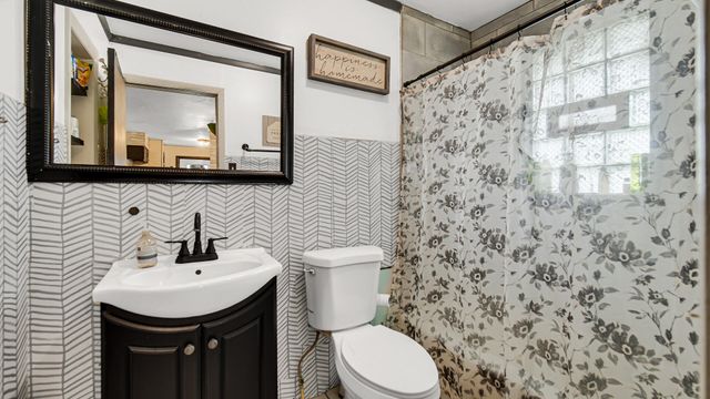 3415 W 47th Avenue, Gary, IN 46408
