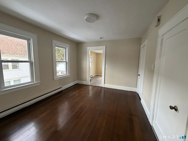 35 Ninth Avenue 2, Danbury, CT 06810