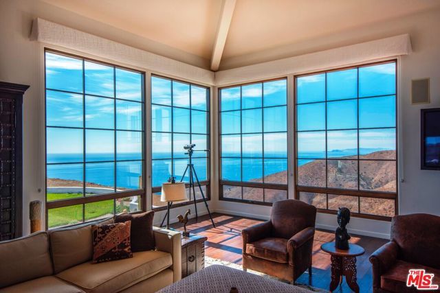 9785 Deer Creek Road, Malibu, CA 90265