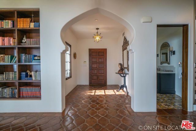 9785 Deer Creek Road, Malibu, CA 90265