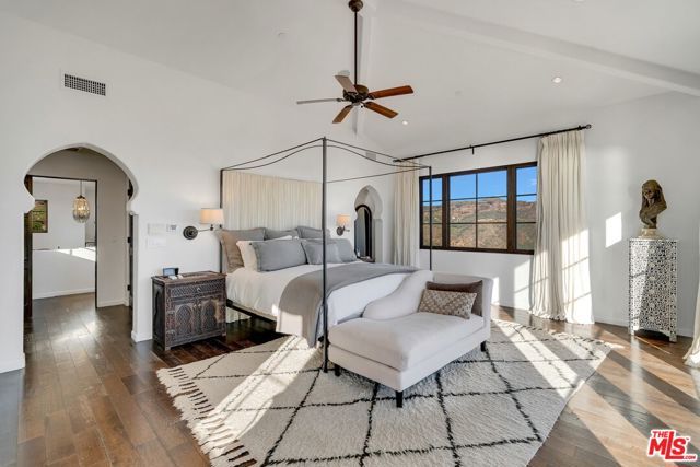 9785 Deer Creek Road, Malibu, CA 90265