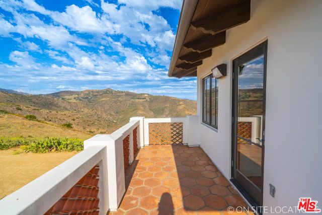 9785 Deer Creek Road, Malibu, CA 90265