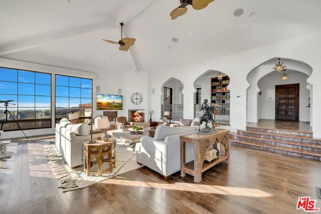 9785 Deer Creek Road, Malibu, CA 90265