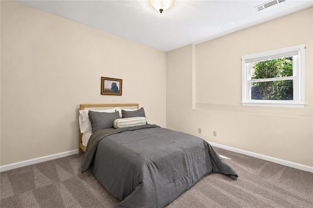 1010 Brooksglen Drive, Roswell, GA 30075