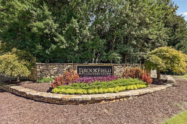 1010 Brooksglen Drive, Roswell, GA 30075