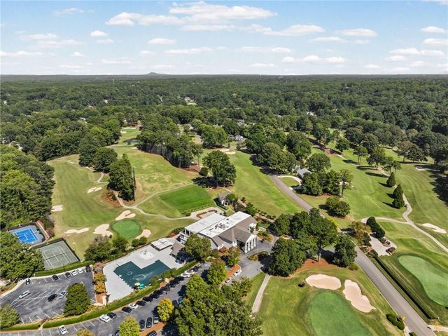 1010 Brooksglen Drive, Roswell, GA 30075