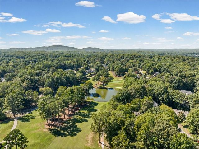 1010 Brooksglen Drive, Roswell, GA 30075