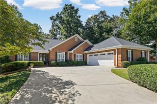 1010 Brooksglen Drive, Roswell, GA 30075