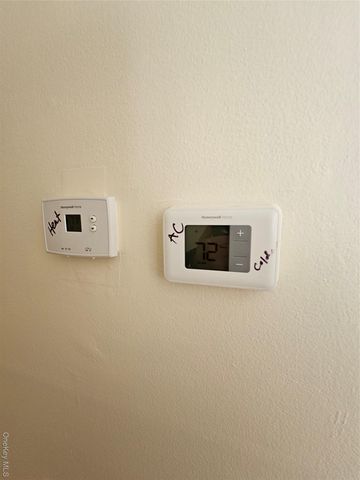 102 Birchwood Park Drive, Syosset, NY 11791