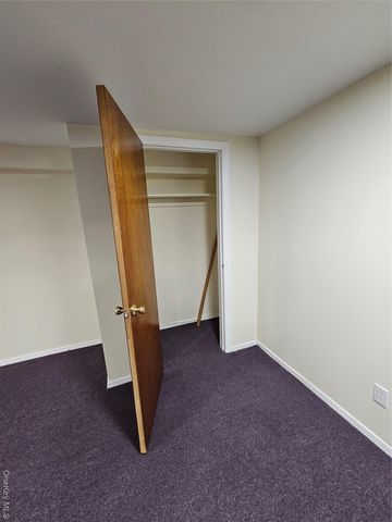 102 Birchwood Park Drive, Syosset, NY 11791