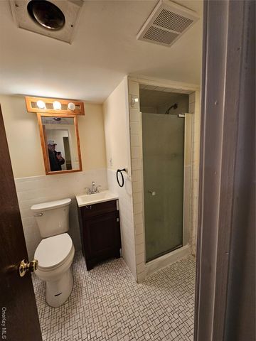 102 Birchwood Park Drive, Syosset, NY 11791