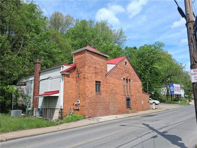 665 Bower Hill RD., Bridgeville, PA 15017