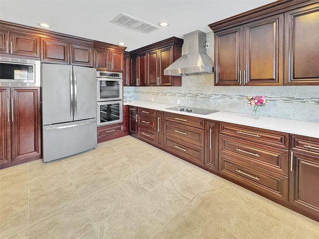 2320 Gramercy Street, Houston, TX 77030