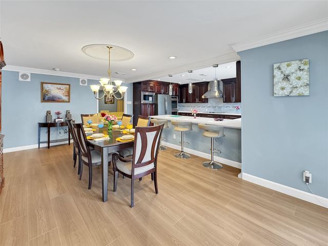 2320 Gramercy Street, Houston, TX 77030