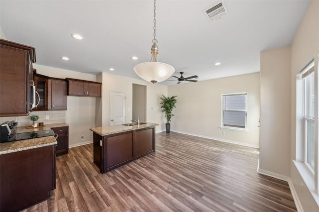 16721 Stonefield, Montgomery, TX 77316