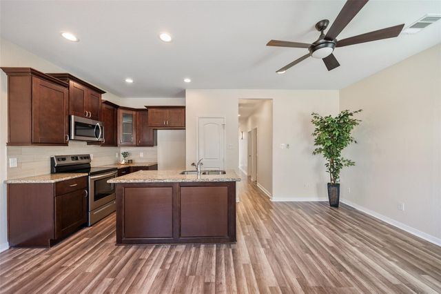 16721 Stonefield, Montgomery, TX 77316