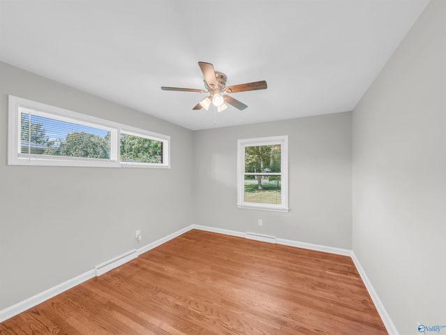 1825 Pennylane SE, Decatur, AL 35601