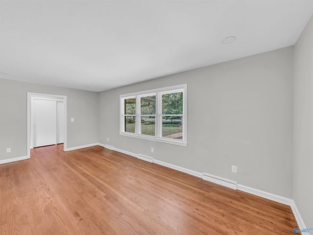 1825 Pennylane SE, Decatur, AL 35601