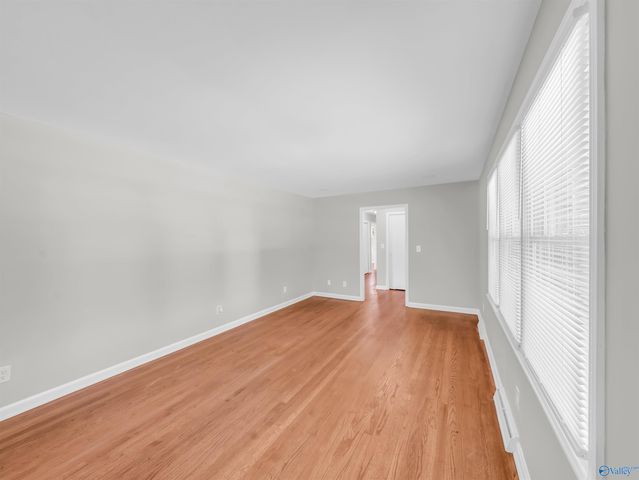 1825 Pennylane SE, Decatur, AL 35601
