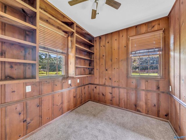 1825 Pennylane SE, Decatur, AL 35601