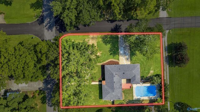 1825 Pennylane SE, Decatur, AL 35601