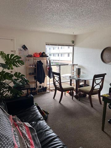 500 Glenwood Circle 322, Monterey, CA 93940