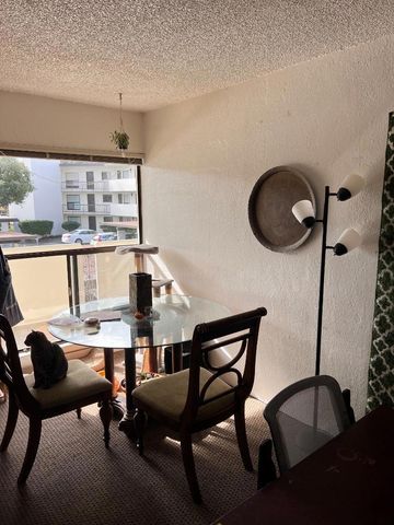 500 Glenwood Circle 322, Monterey, CA 93940