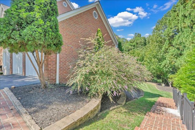 6787 Hidden Woods DR, Roanoke, VA 24018