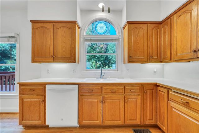 6787 Hidden Woods DR, Roanoke, VA 24018