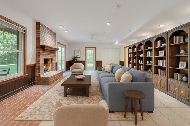 6787 Hidden Woods DR, Roanoke, VA 24018